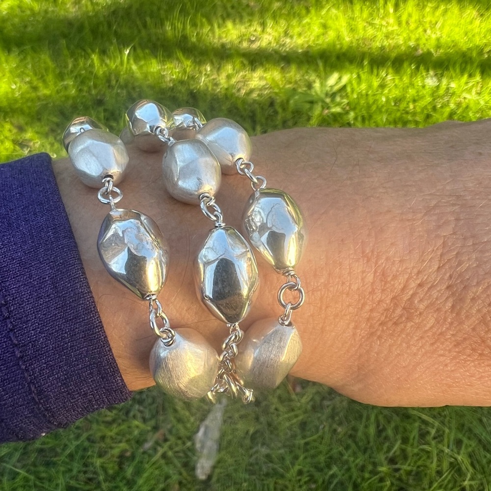 Sterling Silver Italy Satin & High Polish Bead Bracelet W/Magnetic Closure - Picture 8 of 17